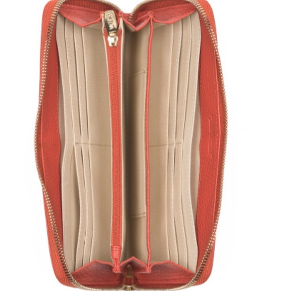 Valentina Made in Italy Leather Wallet - Picture 3 of 3